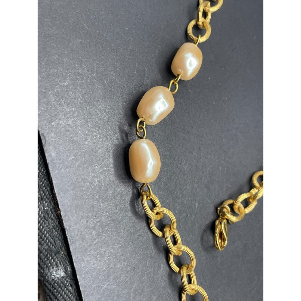 Vintage Monet Signed Gold Tone Faux Pearl Long Runway Statement Necklace - Picture 2 of 9
